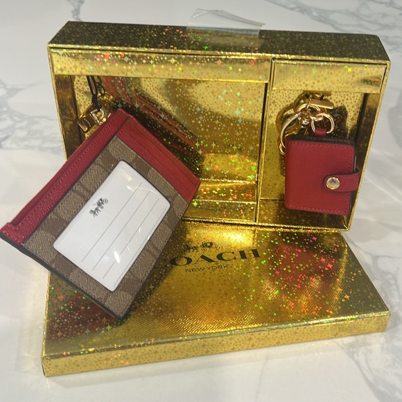 ❤️Cute. COACH Keychain Card Holder. - Picture 15 of 16